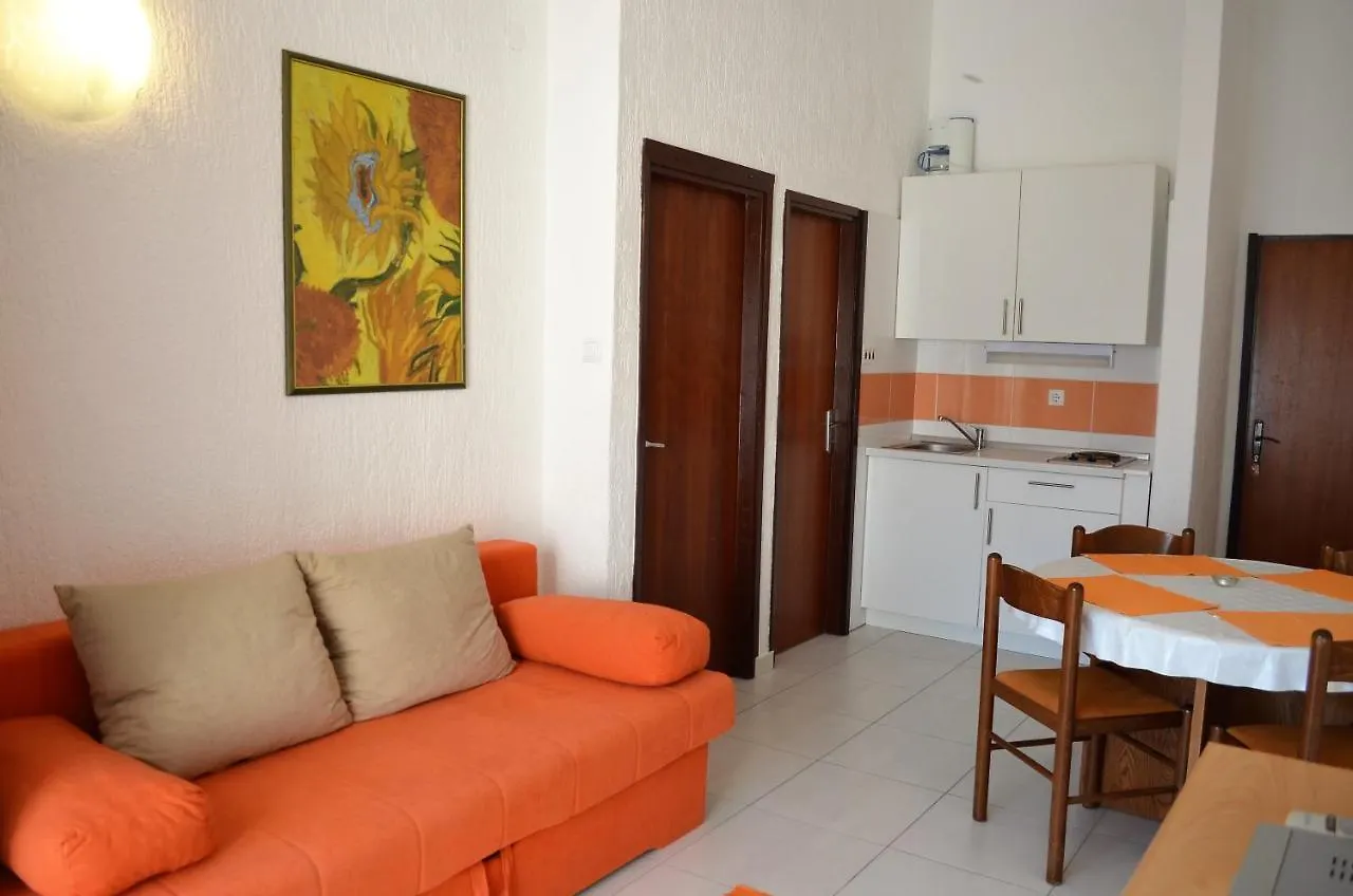 Ara-Sunset & Mojito Apartment Baska