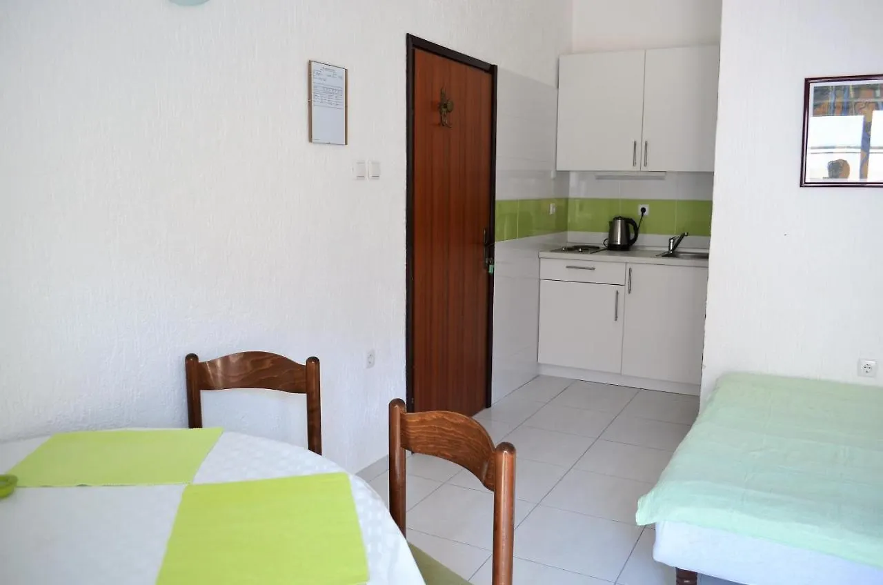 Ara-Sunset & Mojito Apartment Baska